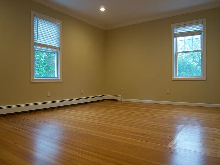 24 Forest Ave #24U — Photo 8