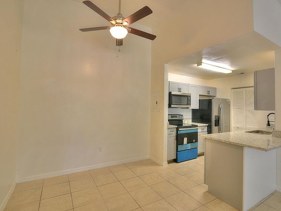 4th image of 430 Thor Ave SE #102