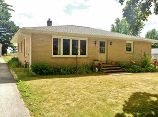 139 E Main St, Lena, WI 54139