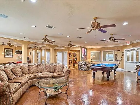 Valencia Game Room