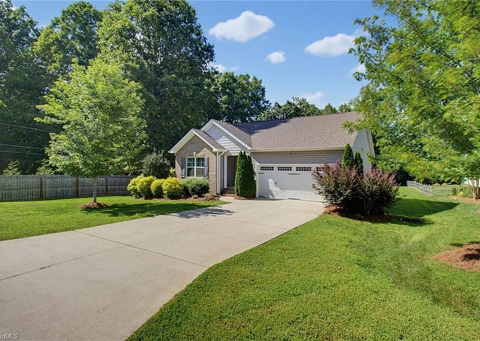 1st image of 3091 Walker Ridge Dr