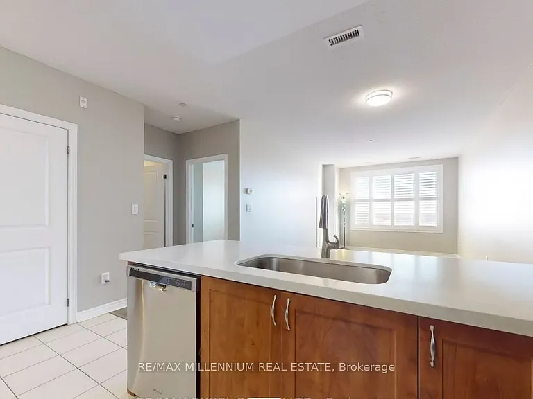 7400 Markham Rd #618 — Photo 7