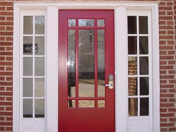 3rd image of 2117 N Shartel Ave #2119