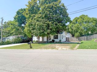 114 Cedar Ridge Dr, La Vergne, TN 37086