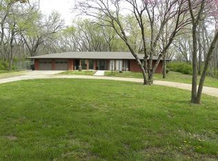 4938 SE 49th St, Berryton, KS 66409
