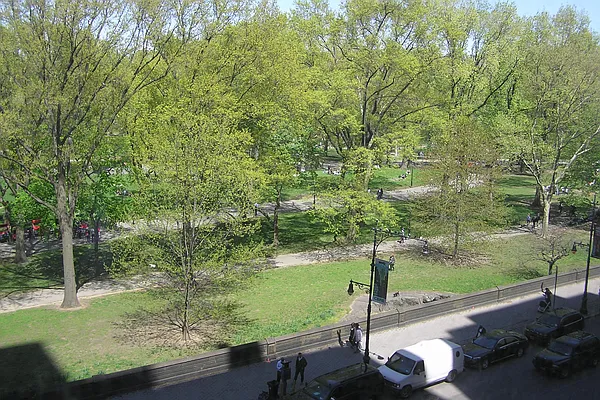 Rented by Corcoran | media 22