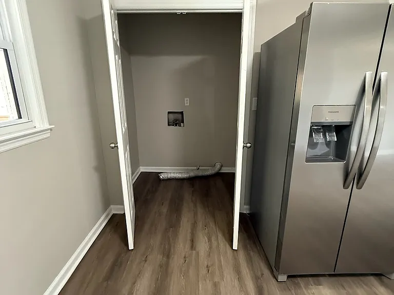 2629 Paula Dr — Photo 5