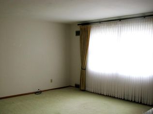 9501 Saltsburg Rd, Pittsburgh, PA 15239