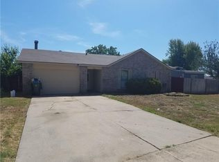 3111 Daytona Dr, Arlington, TX 76014