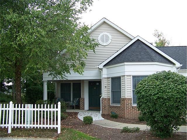1st image of 8662 Alexandra Dr #6A