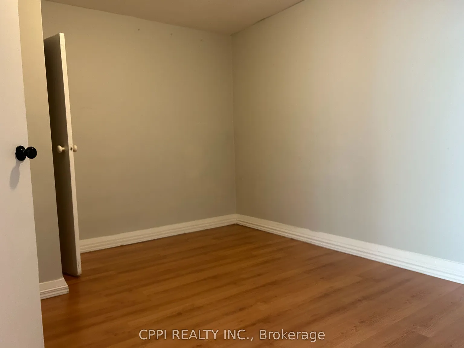 2 bed, $1,899 — Photo 4