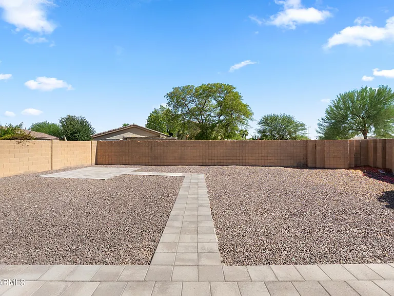 14369 W Lexington Ave — Photo 35
