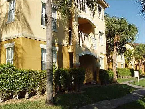 9640 NW 2nd St #208 — Photo 4