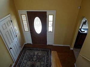 5th image of 202 Cornstalk St