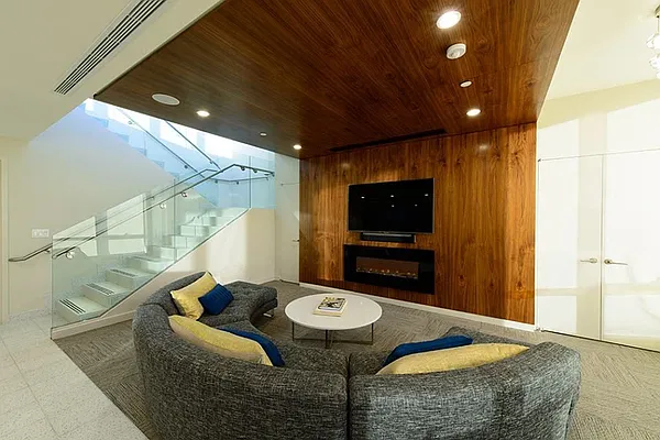 Rented by Greystar | media 24