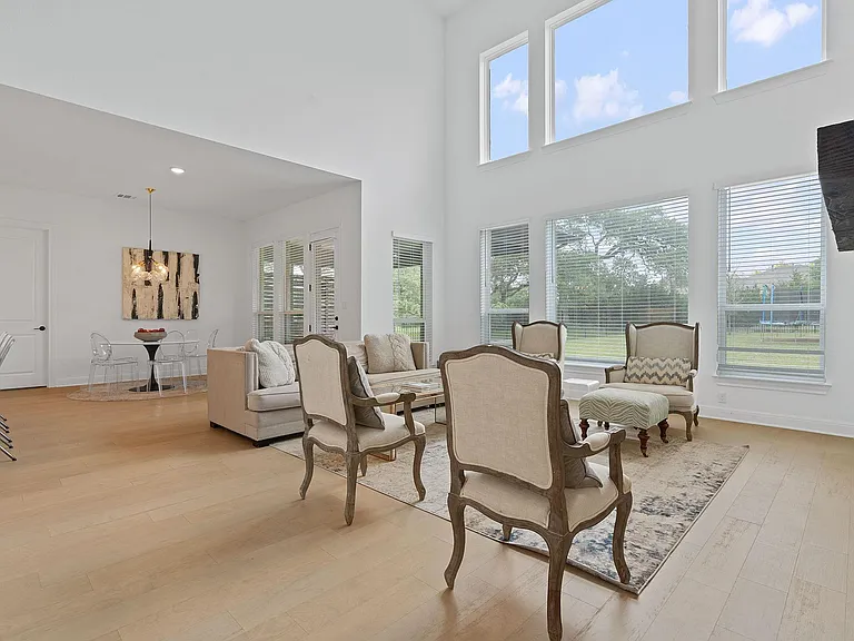 309 Pear Tree Ln — Photo 10