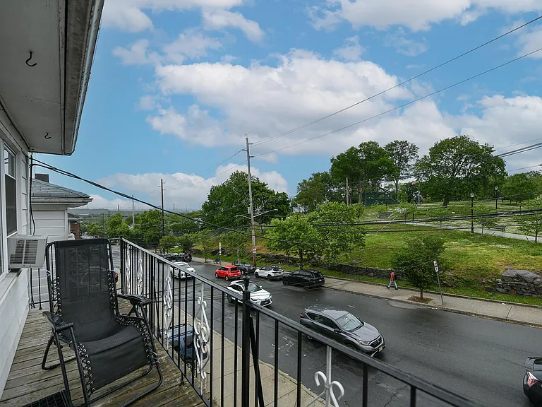 207 Manhattan Ave #2 — Photo 20