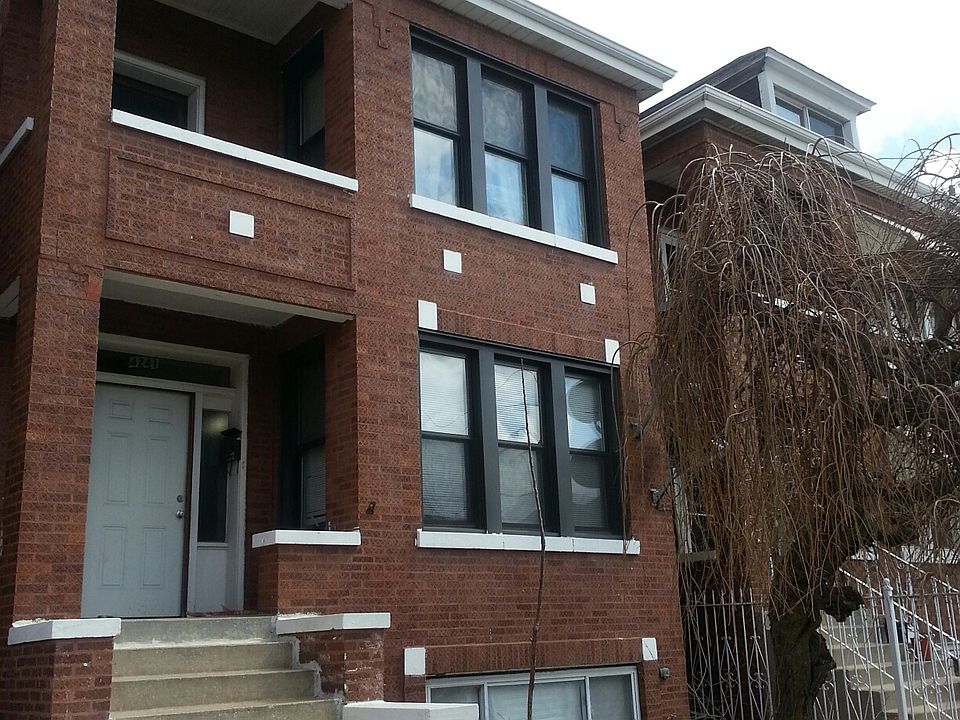 1st image of 4241 S Fairfield Ave