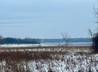 28 Loyalist Pkwy, Greater Napanee, ON K0H1G0