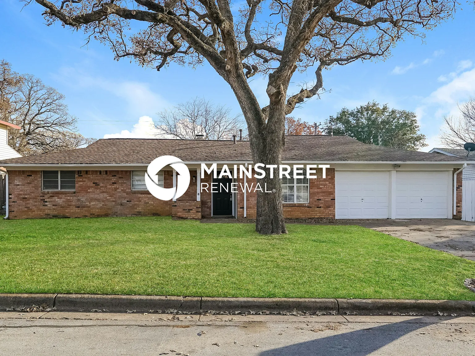 7708 Deaver Dr — Photo 1