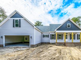 116 Whitford Ln, New Bern, NC 28562