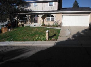 2413 S Holland St, Lakewood, CO 80227