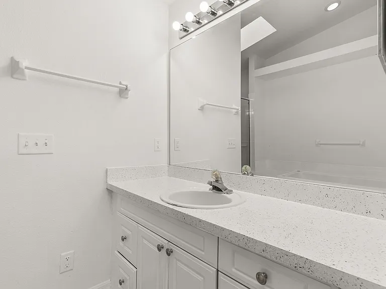 403 Orchid Dr — Photo 30
