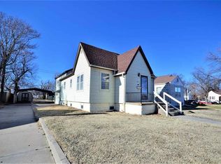 1417 N Monroe St, Hutchinson, KS 67501