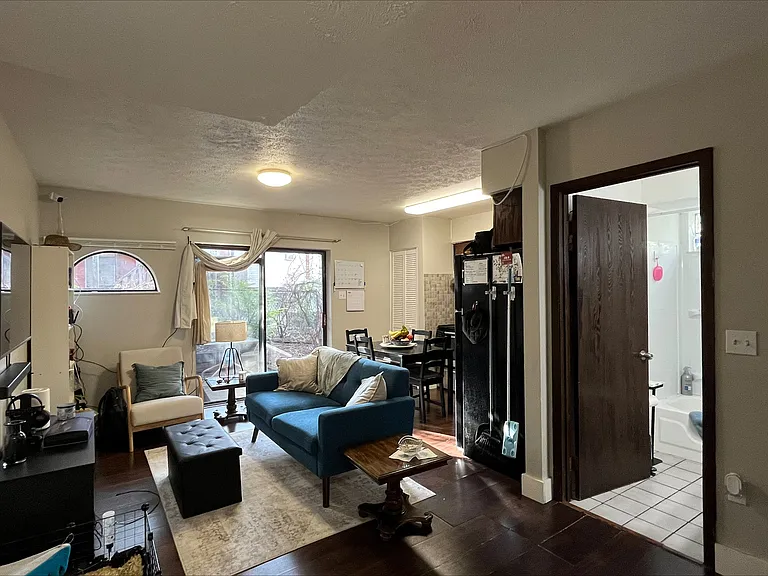 3297 Kennett Sq — Photo 4