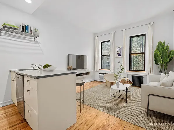 237 East 88th Street image 1 of 6