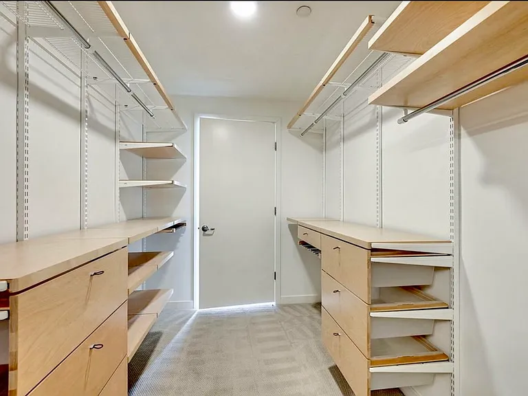 1188 Valencia St #404 — Photo 8