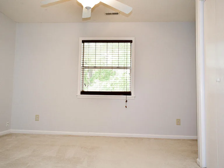 249 Schultz St — Photo 13