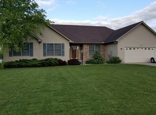 4741 Briarwood Ct, Auburn, MI 48611