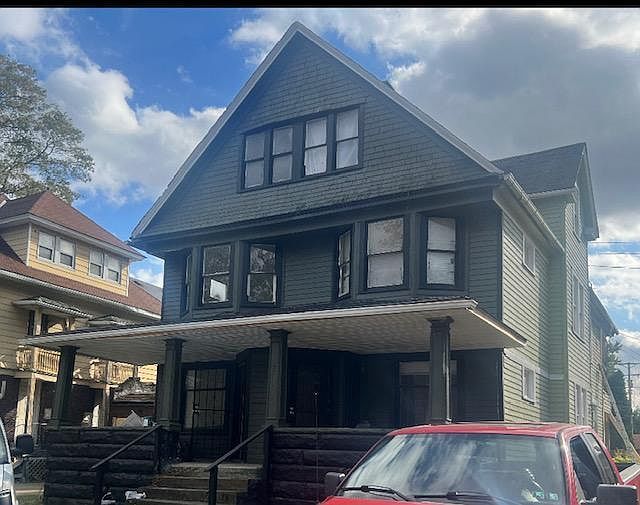 1st image of 9712 Parkgate Ave