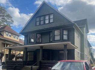 9712 Parkgate Ave, Cleveland, OH 44108