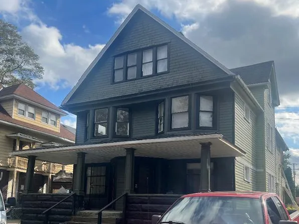 9712 Parkgate Ave, Cleveland, OH 44108