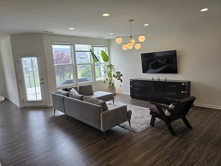 161 Solstice Rd — Photo 14