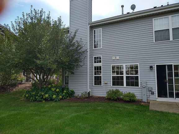 4th image of 2320 Foxmoor Ln