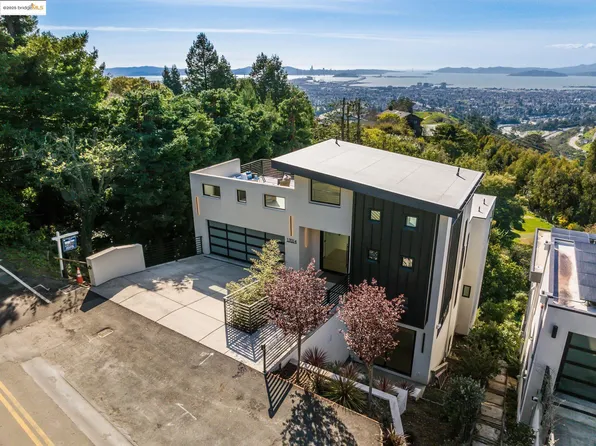 17014 Broadway Ter, Oakland, CA 94611