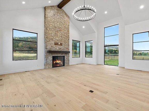 4th image of 6503 Black Swan Cir