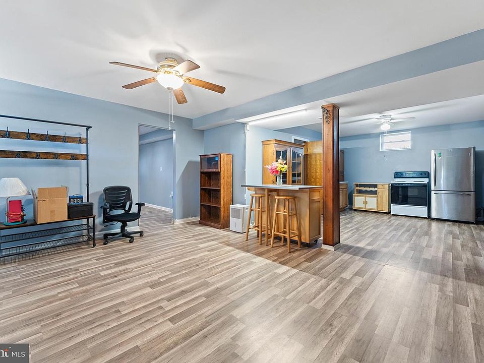 1st image of 7105 Pullen Dr