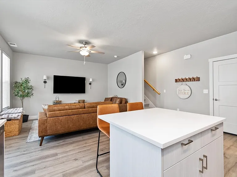2783 W Palouse St — Photo 13