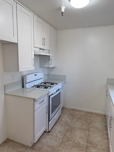 11640 Menlo Ave #4 Photo 1