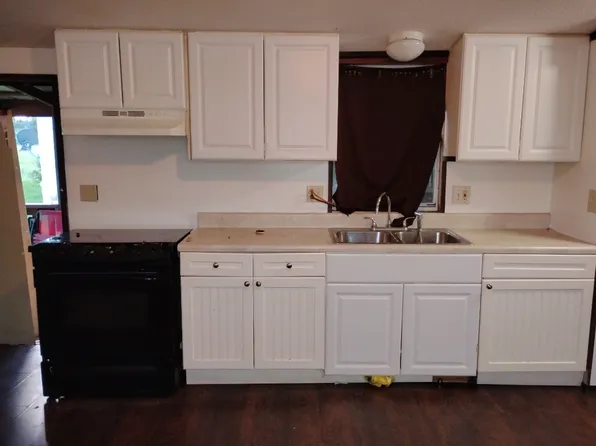 1264 Old Lakeport Rd, Moore Haven, FL