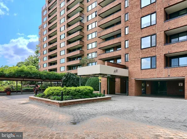 111 Hamlet Hill Rd Unit 306, Baltimore, MD 21210