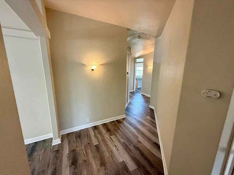 20324 Clearwater Dr — Photo 17