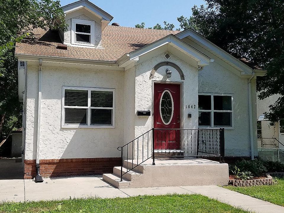 1st image of 1642 Vincent Ave N
