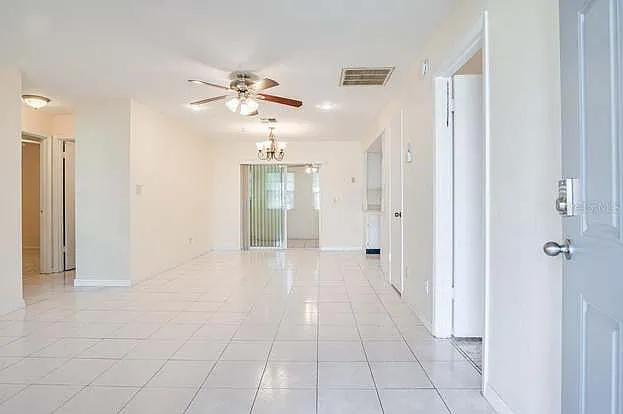 236 La Paz Dr — Photo 44
