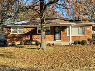 8605 Robbins Rd, Louisville, KY 40258