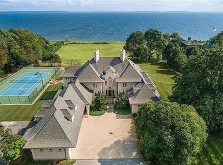 85 Nayatt Rd, Barrington, RI 02806